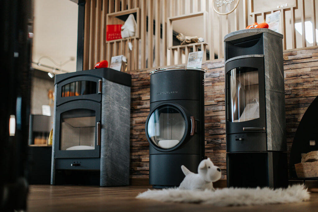 PHOTO DE PLUSIEURS POÊLES CHAUFFANTS